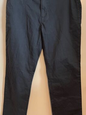 Men's Gray Straight-Leg Pants